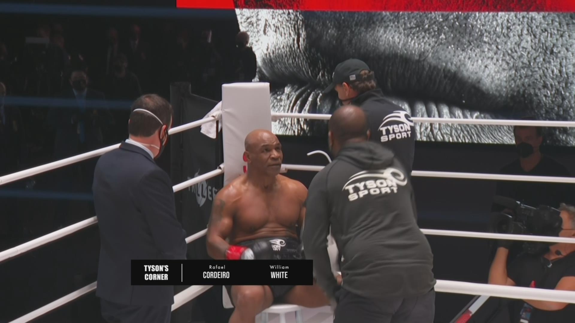 Tyson vs Jones.ts_20210423_101517229.jpg